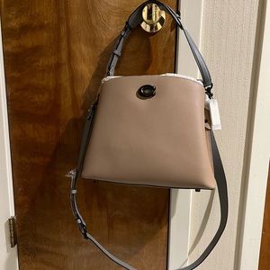 Coach willow shoulder bag in colorblock (pewter/taupe multi)